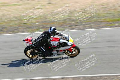 media/Feb-05-2023-Classic Track Day (Sun) [[c35aca4a42]]/Group 2/session 1 turn 9/